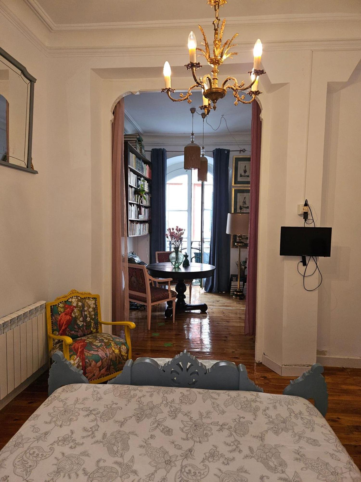 In - Spectacular With Balcony In The Centre Valladolid